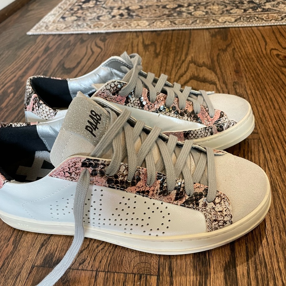 P448 Sneakers